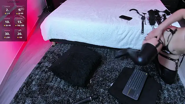 Eirynraven online show from 03-12-26, 11:49