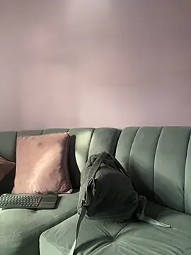 Im Luuu online show from 03-20-26, 01:05