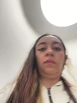 Im Luuu online show from 04-11-26, 11:58