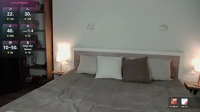 HermioneMoon online show from 04-26-26, 01:42