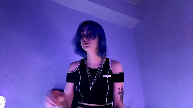 PeachyLuna online show from 03-08-26, 05:39