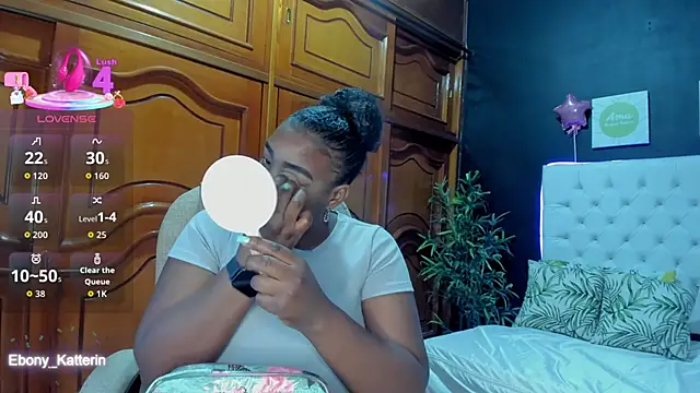 ebony katterin online show from 04-24-26, 11:45