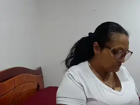  BellaNocturna online show from 03-17-26, 03:22