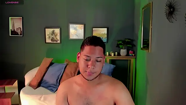 Akon 2XXX online show from 04-28-26, 03:22