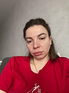 Luna2547 online show from 04-10-26, 05:34