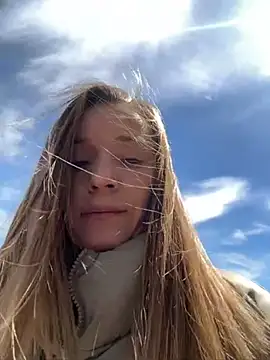 MONICANIX online show from 04-27-26, 10:02