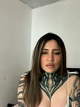 AlanaRoa  online show from 06-04-26, 03:18