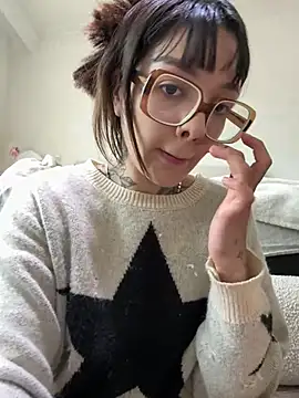 MelissaGb online show from 04-20-26, 05:16