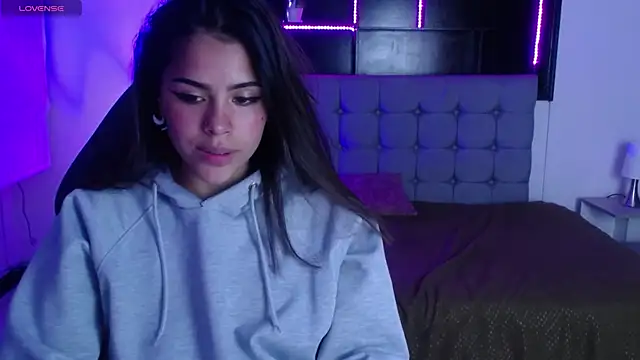  chloe 1 online show from 03-26-26, 01:55