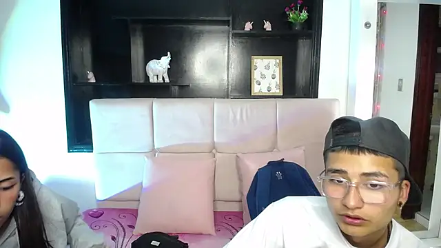  chloe 1 online show from 04-12-26, 03:22