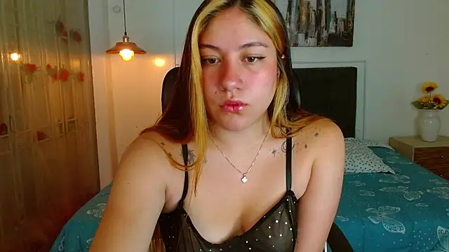 samanthachop online show from 04-06-26, 01:45