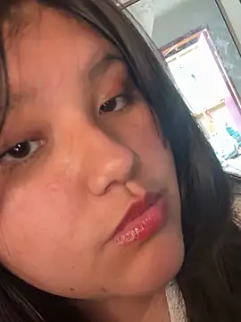 lunaluxe7 online show from 03-20-26, 06:35