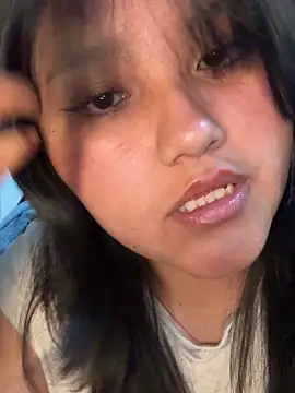 lunaluxe7 online show from 03-25-26, 02:06