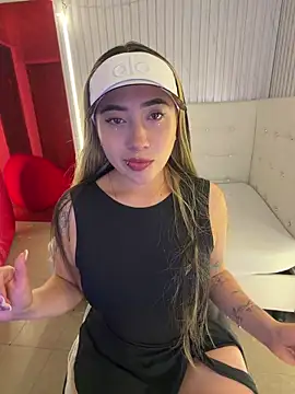 ManuelaVeeleez online show from 04-18-26, 04:16