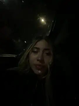 ManuelaVeeleez online show from 04-23-26, 06:14