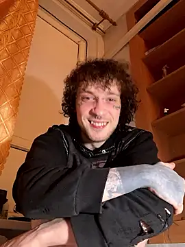 Snapshot of vexhlib chatting on 03-08-26, 08:23 vexhlib online show from 03-08-26, 08:23