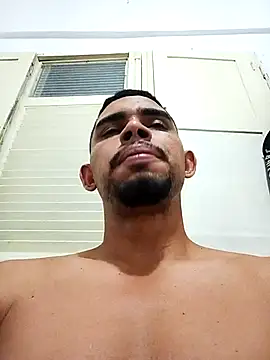 hugoafricano online show from 03-06-26, 01:24