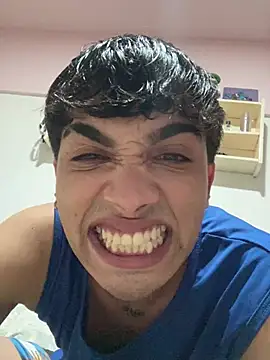 Lucasss2204 online show from 03-31-26, 04:24