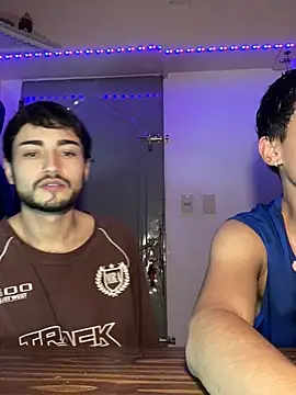 Lucasss2204 online show from 04-19-26, 03:39