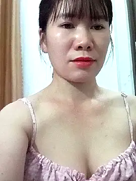 Bondgirl 9 online show from 05-29-26, 07:56