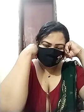 Star--Girl online show from 04-25-26, 01:41