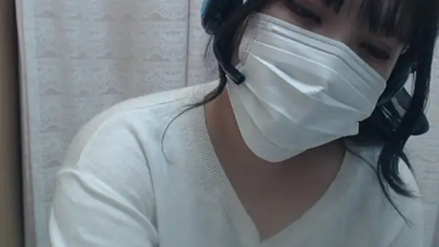 Snapshot of suzuchan0918 chatting on 03-03-26, 10:43 suzuchan0918 online show from 03-03-26, 10:43