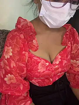 nikki catz online show from 03-24-26, 04:34