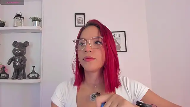 Im Scarlett  online show from 04-23-26, 06:21