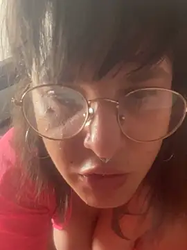 Xlilli69X online show from 05-25-26, 04:46