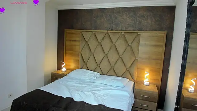 CristineRain online show from 04-17-26, 04:48