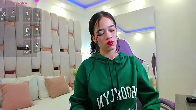 georgina kloss  online show from 03-27-26, 05:01