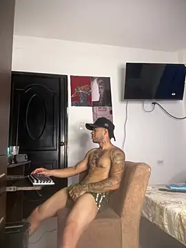 Kenny romano online show from 04-26-26, 03:21