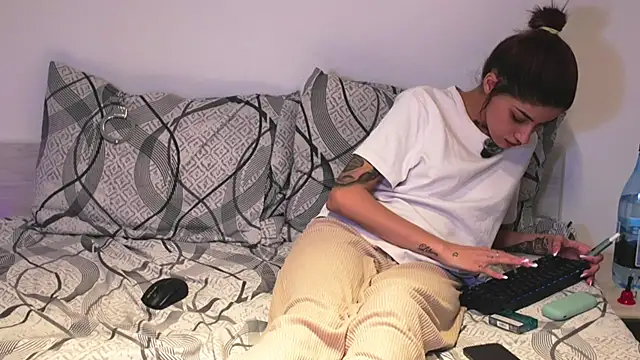 sweelexy online show from 04-12-26, 10:15