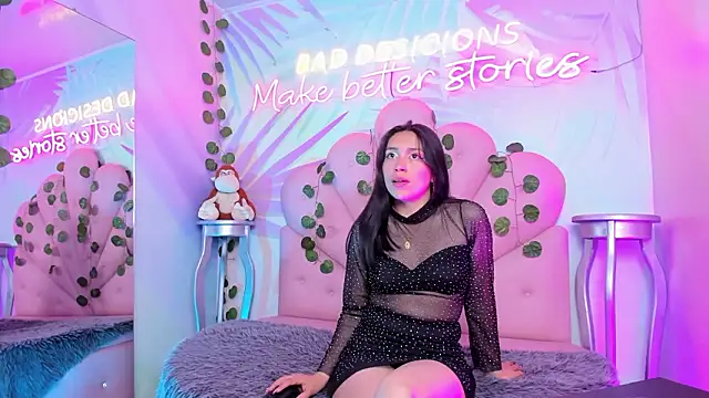 Snapshot of MaddyFerrer chatting on 03-23-26, 12:42 MaddyFerrer online show from 03-23-26, 12:42