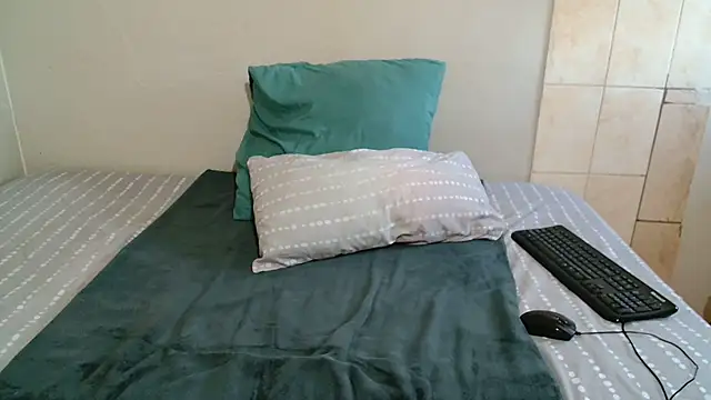 CocoBerryZA online show from 04-09-26, 04:45