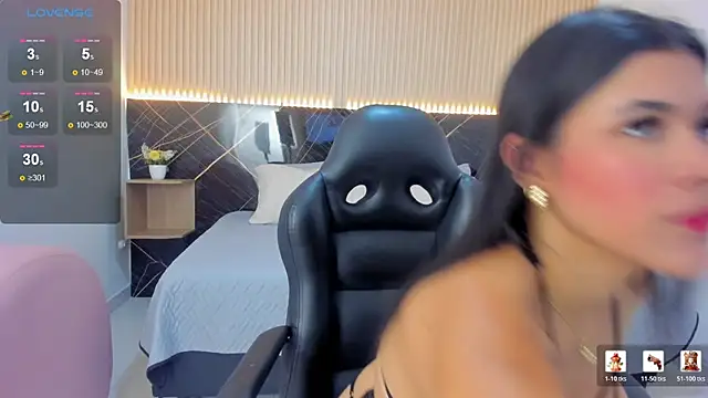 Renata Lux online show from 03-11-26, 06:14