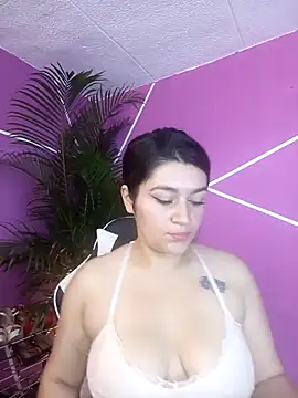 sckarlet1 online show from 04-14-26, 06:25