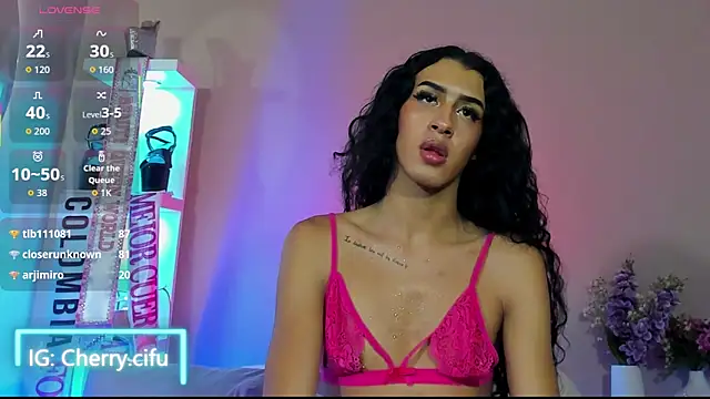 CherrySeraphine1 online show from 06-10-26, 08:35