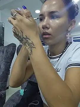 Isabella Stark online show from 04-27-26, 11:19