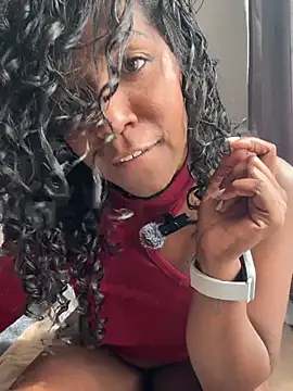 Snapshot of maryjane_ebony chatting on 07-16-26, 02:12 maryjane ebony online show from 07-16-26, 02:12