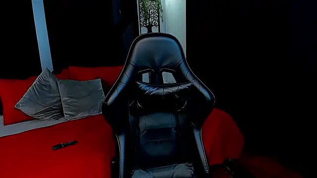 Emmet CollinsJS online show from 04-09-26, 05:07