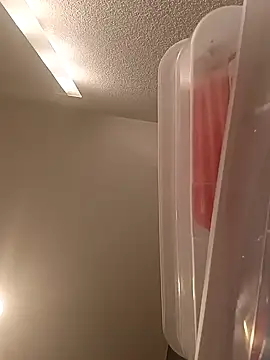 luckilyfound3 online show from 03-05-26, 06:04