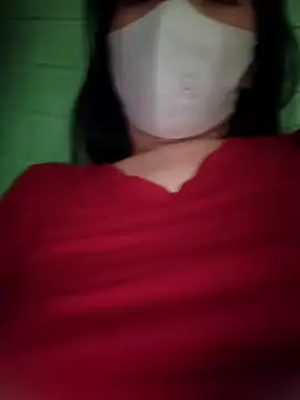 Snapshot of lucie_mehott19 chatting on 03-05-26, 04:19 lucie mehott19 online show from 03-05-26, 04:19