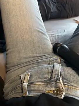 aleexii s online show from 04-13-26, 03:50