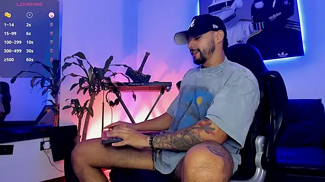 NikoHank  online show from 03-31-26, 09:32