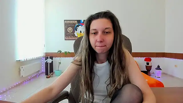 Ellina Star online show from 04-25-26, 07:11