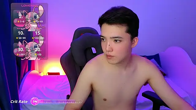 NudGlow online show from 04-11-26, 04:44