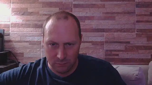 lustonfan online show from 04-21-26, 02:51