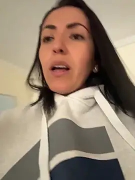 Snapshot of SamanthaWalker_ chatting on 06-08-26, 01:33 SamanthaWalker online show from 06-08-26, 01:33