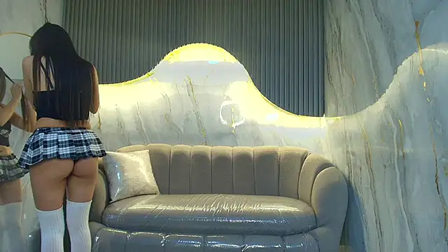 candy sky r online show from 07-02-26, 03:23